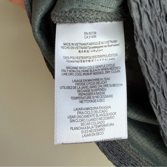 BCBGenoration Crepe Grey Mini Skirt Size M - Picture 4 of 8